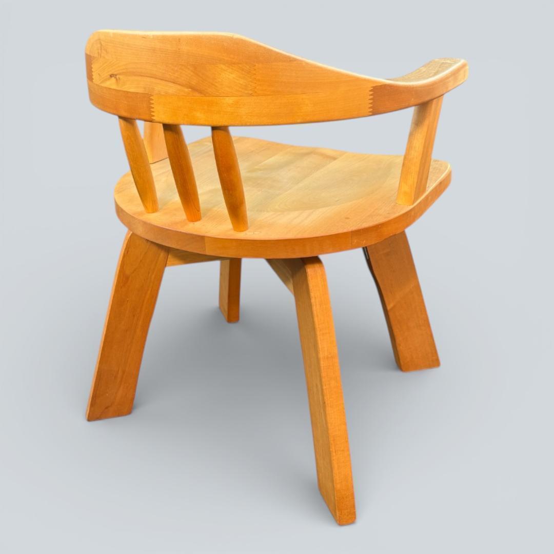 【最終価格】大川家具 回転ダイニングチェア 肘付 幅58cm 天然木 送料込②