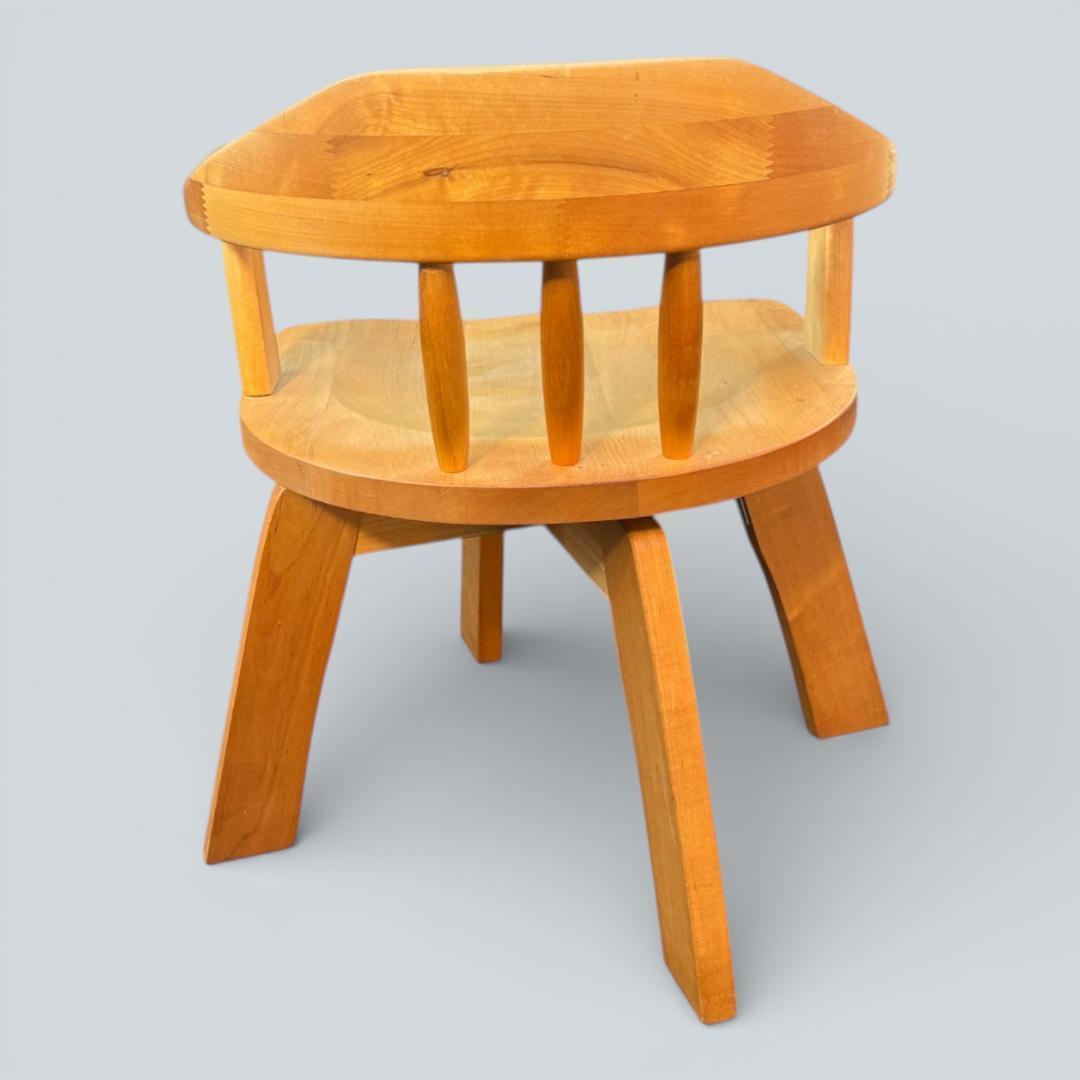 【最終価格】大川家具 回転ダイニングチェア 肘付 幅58cm 天然木 送料込②