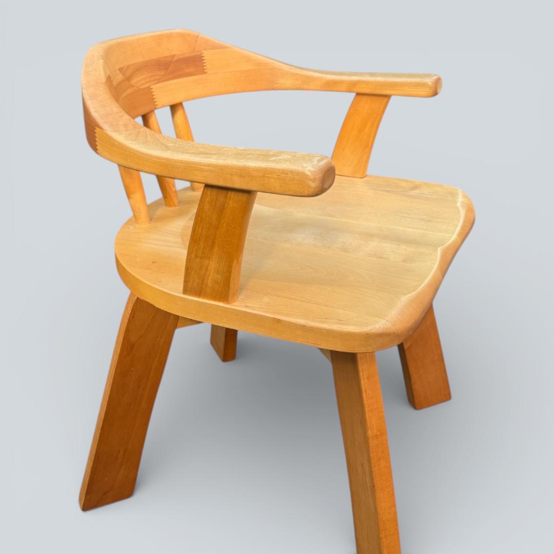 【最終価格】大川家具 回転ダイニングチェア 肘付 幅58cm 天然木 送料込②