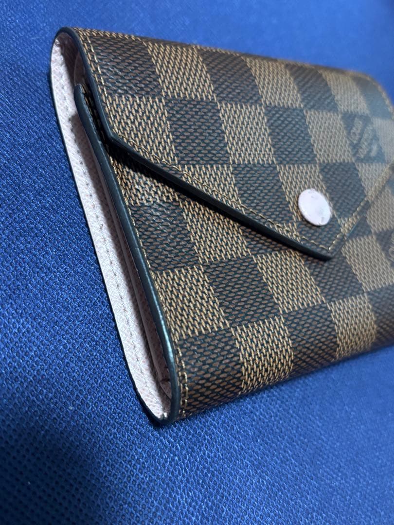 ルイヴィトン ダミエ ポルトフォイユ ヴィクトリーヌ 中古お財布