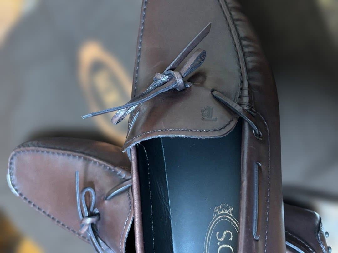 TOD'S ブラウン モカシン