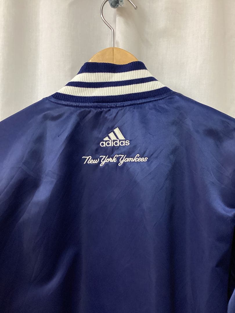 最終値下げ　アディダス　ヤンキース　スタジャン