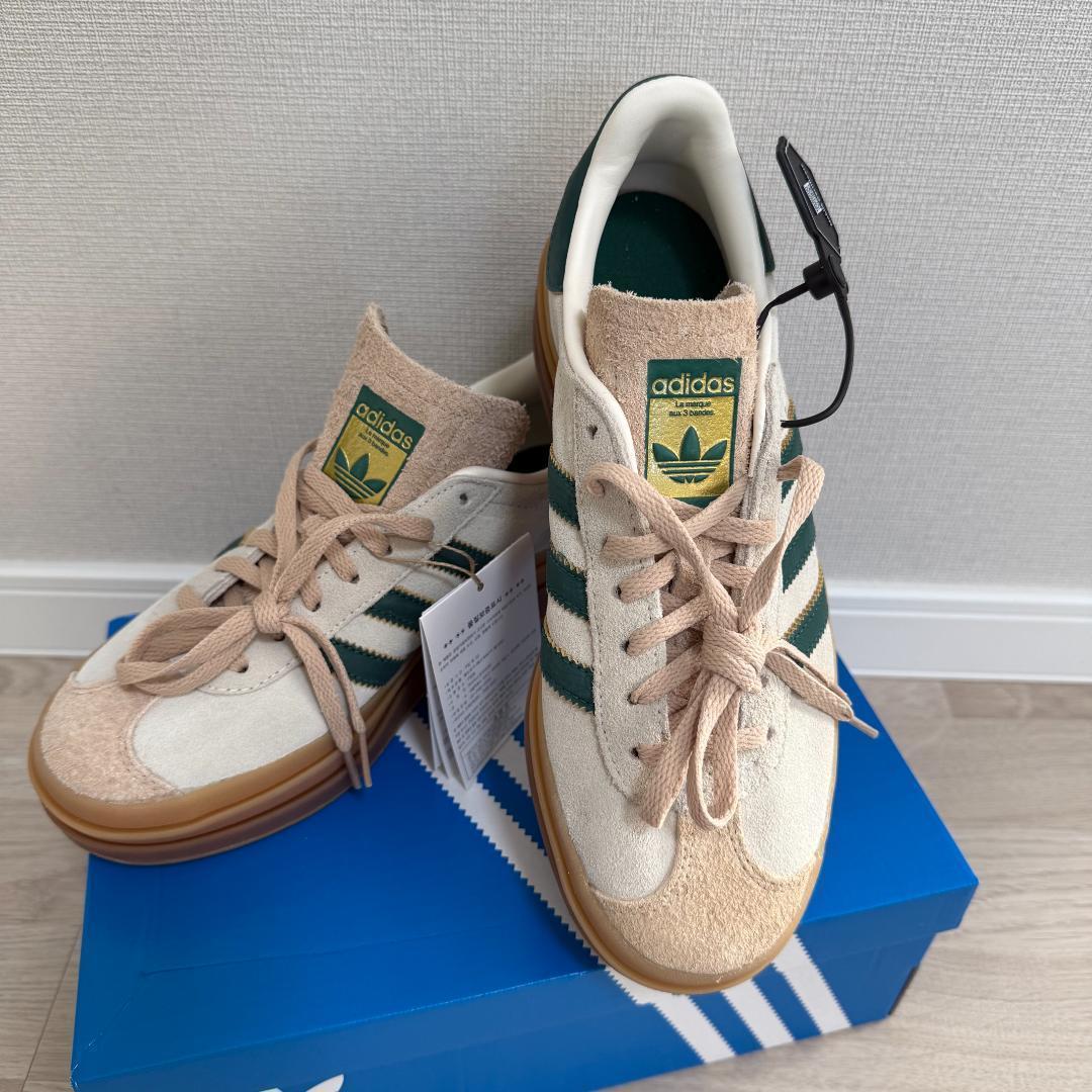 新品未使用✨アディダス ガゼル ボールド グリーン 23.5cm ID7056