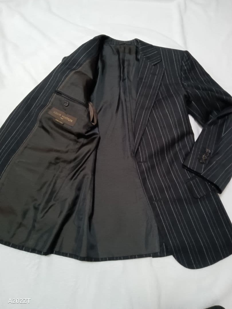 美品LOUIS VUITTON ルイヴィトン テーラードジャケット ストライプL