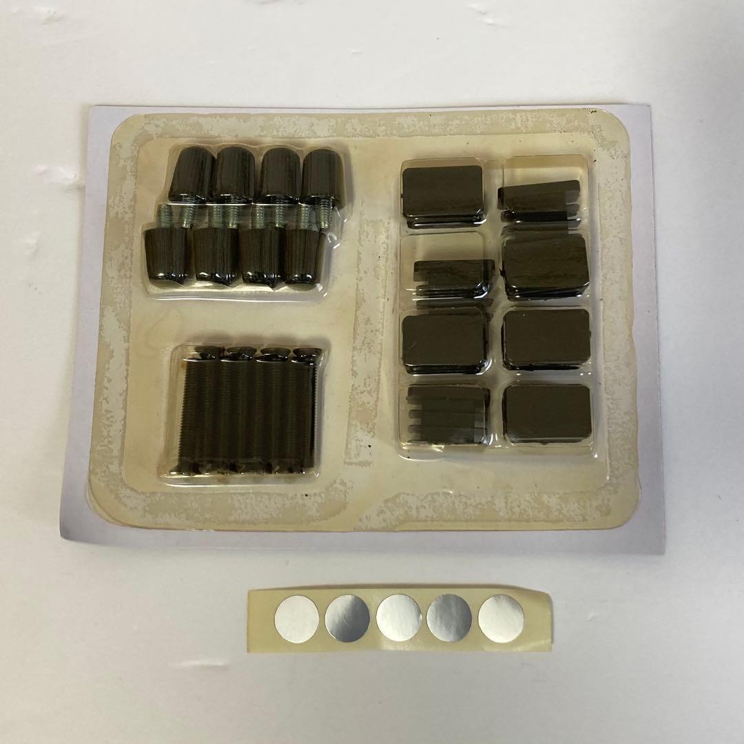 ◆さな◆ ガラステーブル 机 リビング シルバー 網棚付き レトロ 新品