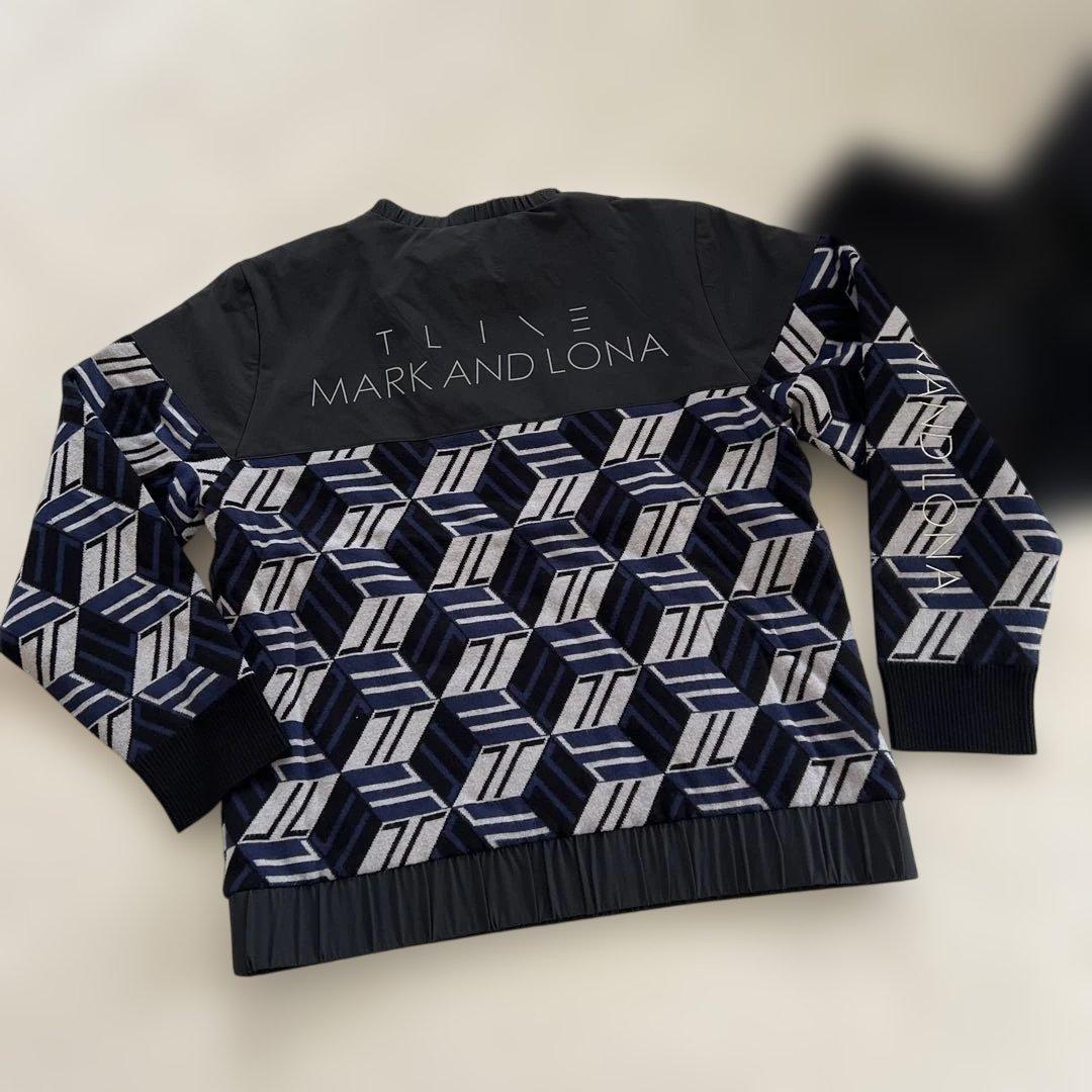 マーク&ロナ　防風フード付きジャケット