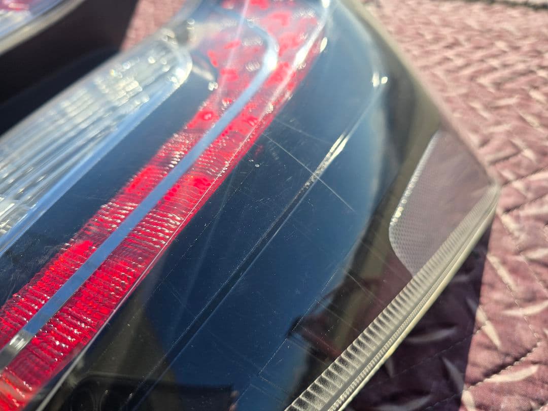 30プリウス G'z 純正テールランプ 左右セット！