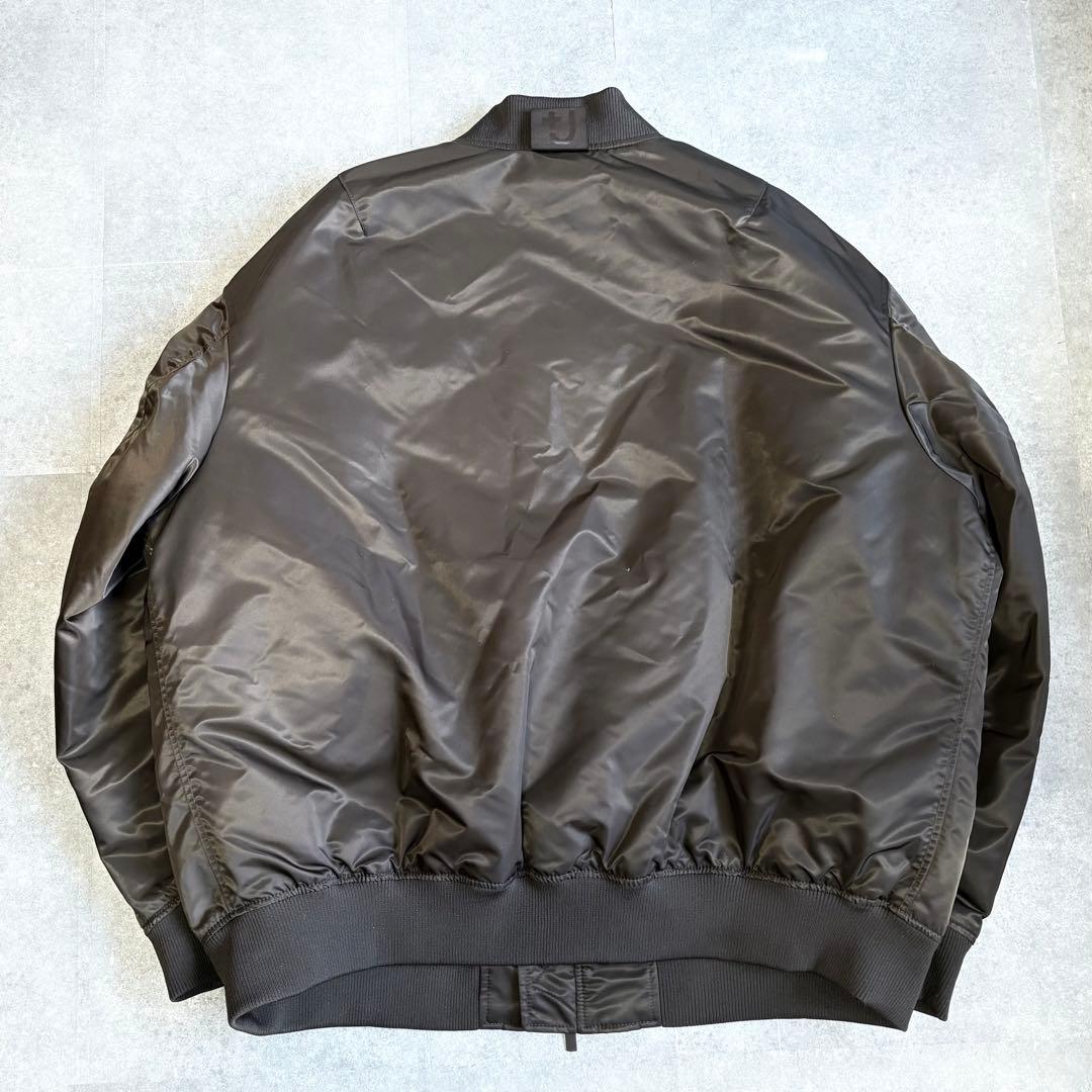 【即完売未使用品】ユニクロ+J MA-1 ハイブリッド ダウンジャケット 4L