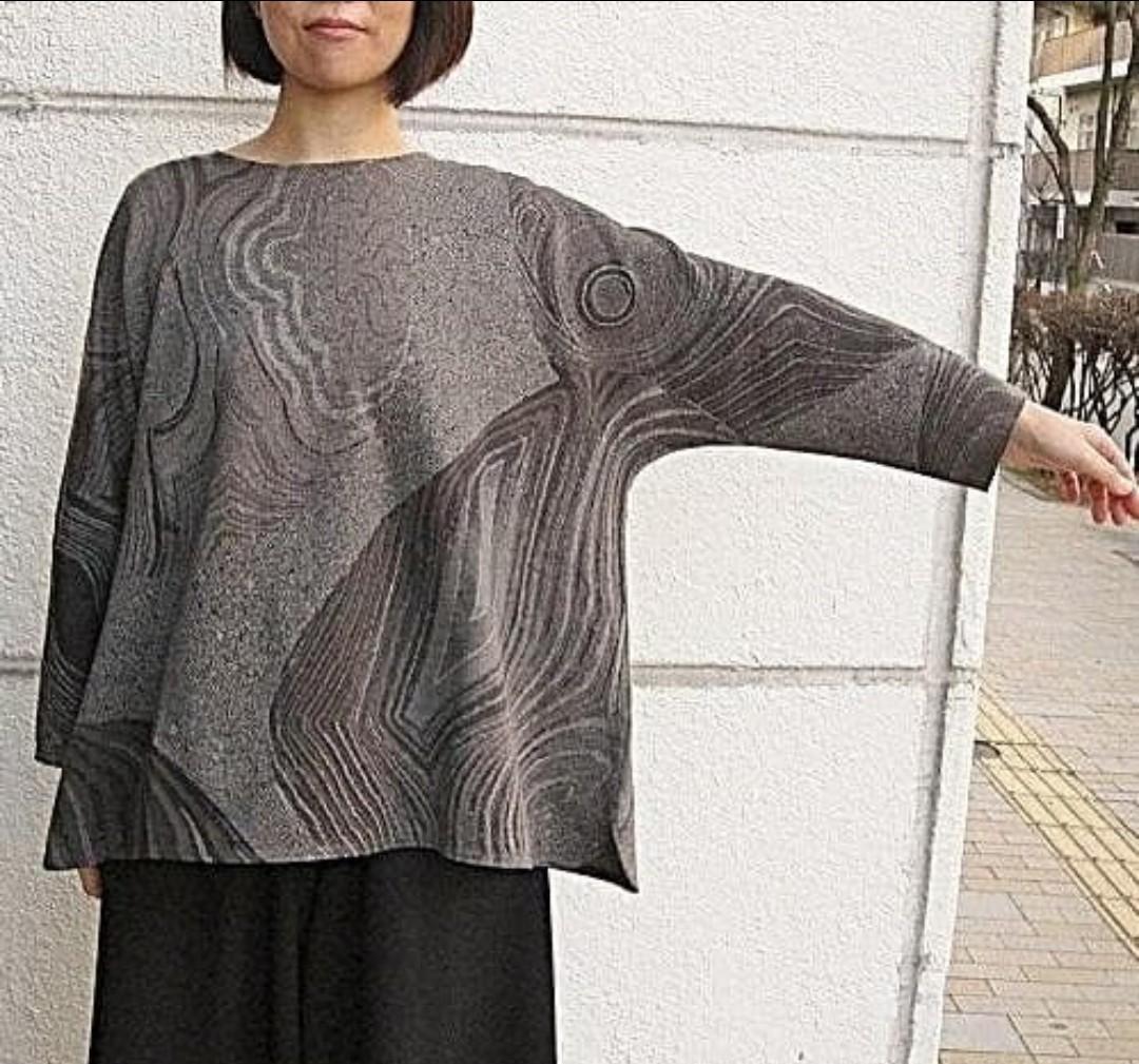 2023　ババグーリ　綿ウール　メノウ柄のゆったりプルオーバー　ヨーガンレール