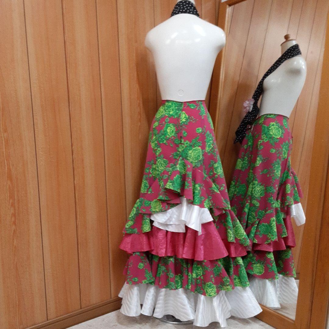 フラメンコ衣装☆ファルダのみ　サテンフリルとジャガード生地が華やかさを加えます♡
