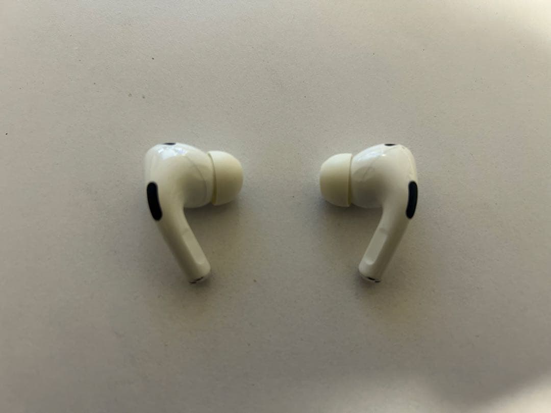 エアポッツプロ 第2世代 AirPods Pro 両耳イヤホン Apple