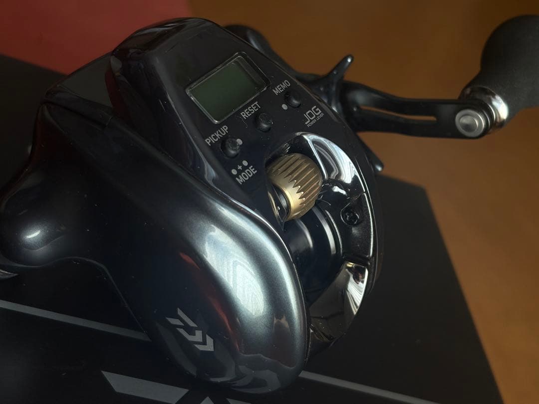 ダイワ　Daiwa SEABORG 100J 電動リール