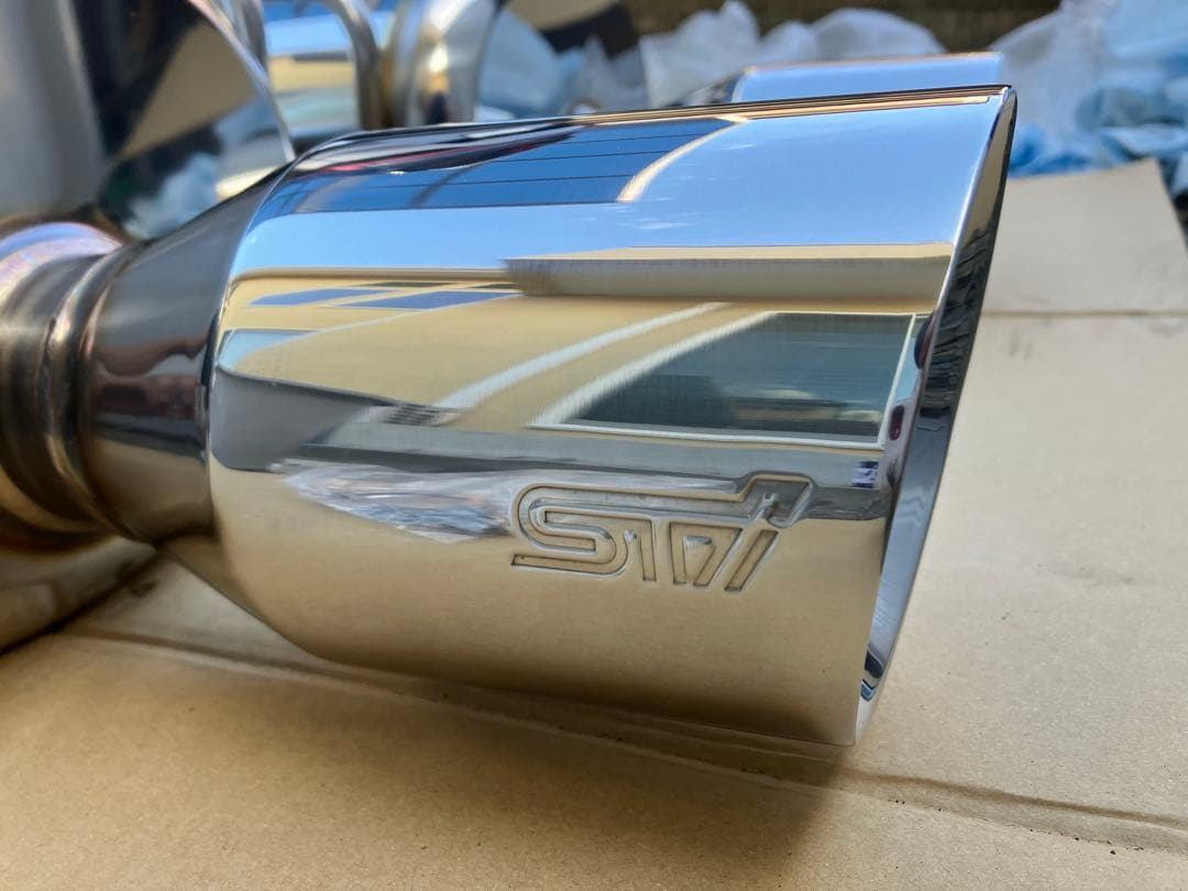 フォレスター 1.8ターボ用 STIパフォーマンスマフラー