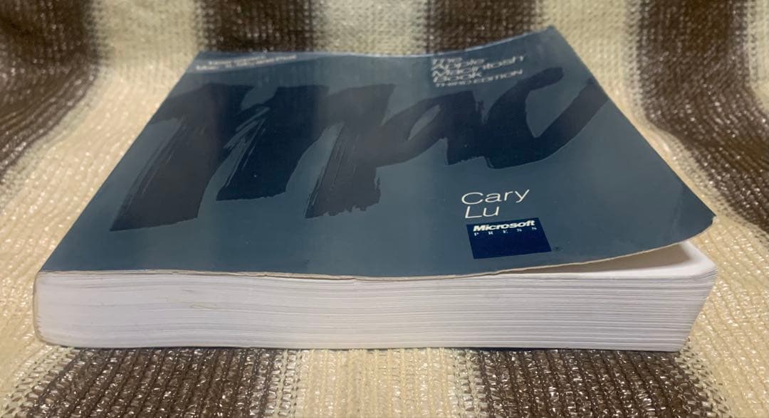 The Apple Macintosh Book 第三版