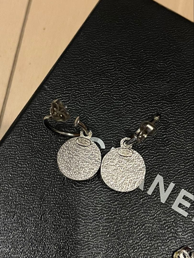 訳あり　CHANEL ピアス　ココマーク　スイング　シルバー