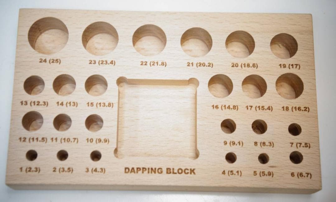 依頼者　矢坊主24本+サイコロ台　リング　ベル　レザークラフト