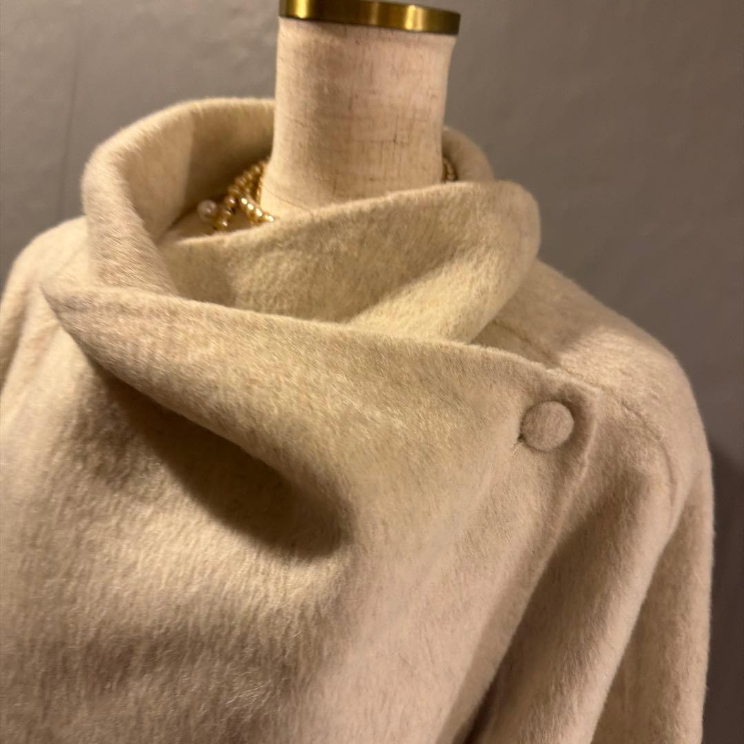 【8万円】カシミヤブレンドウール　ビッグカラーデザインコート