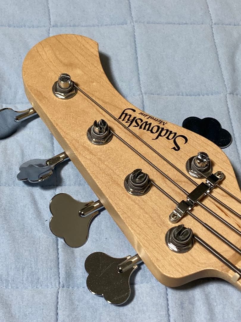 Sadowsky Guitars Metro Series MV５(NA) 日本