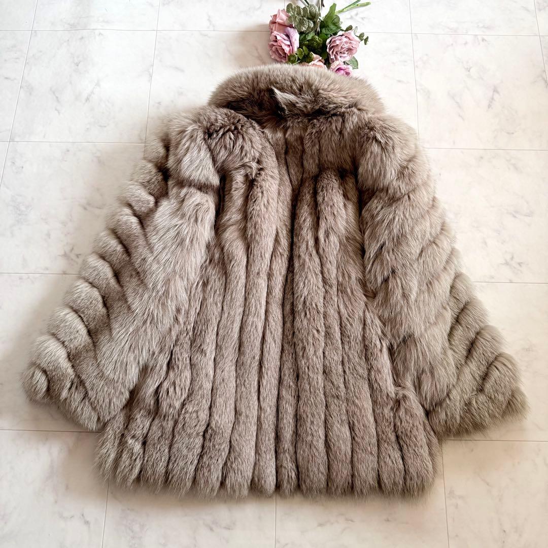 肉厚ボリューム◎ グレージュ 染めフォックス ファーコート リアルファー 毛皮