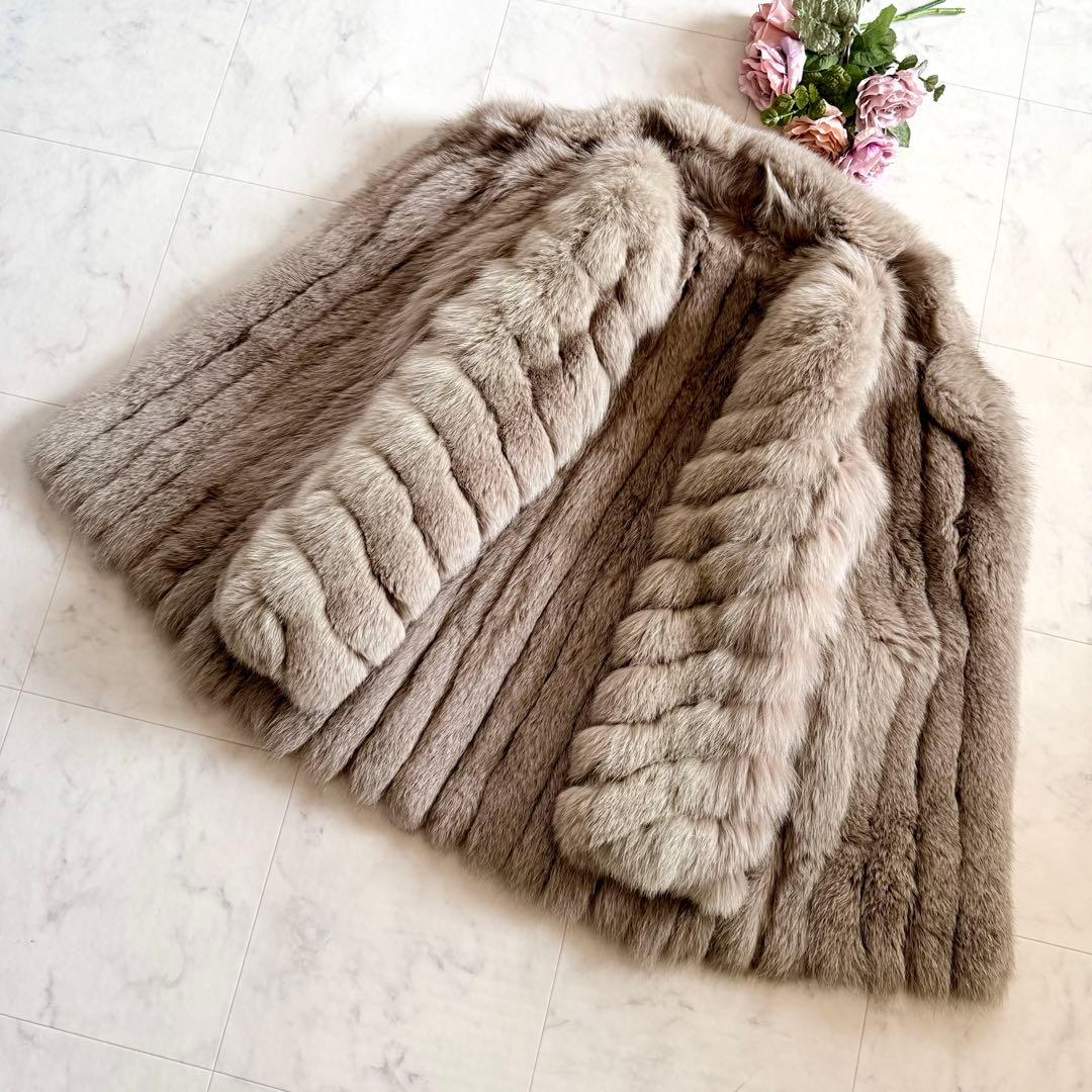 肉厚ボリューム◎ グレージュ 染めフォックス ファーコート リアルファー 毛皮