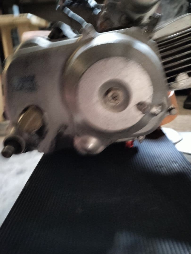 ホンダ　エンジン88cc　スーパーカブ50カスタム　ボアアップ　4速　キャブ付