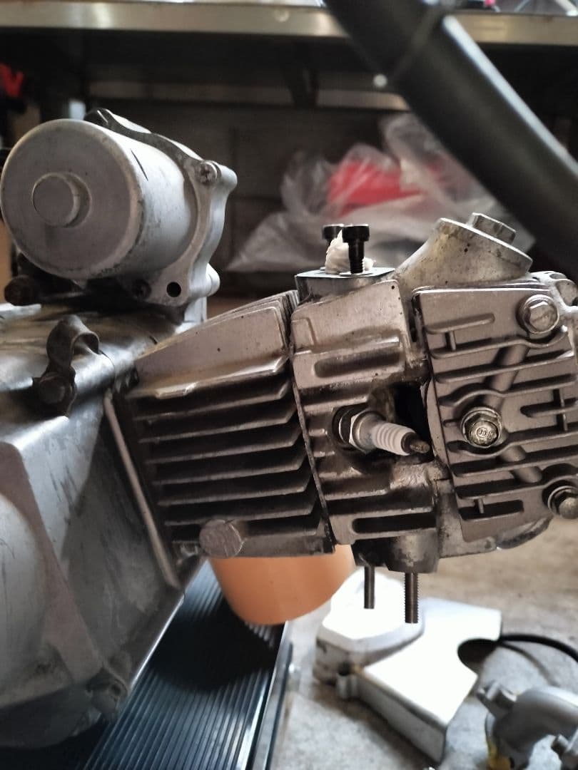 ホンダ　エンジン88cc　スーパーカブ50カスタム　ボアアップ　4速　キャブ付