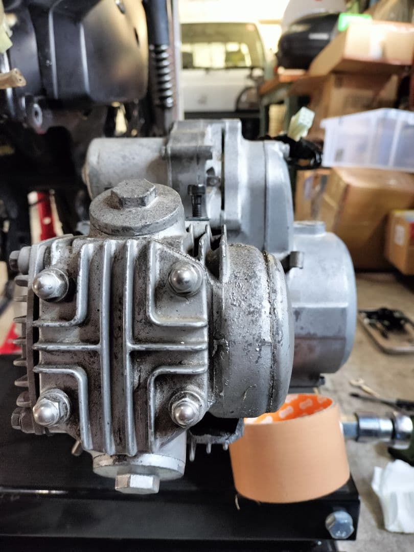 ホンダ　エンジン88cc　スーパーカブ50カスタム　ボアアップ　4速　キャブ付