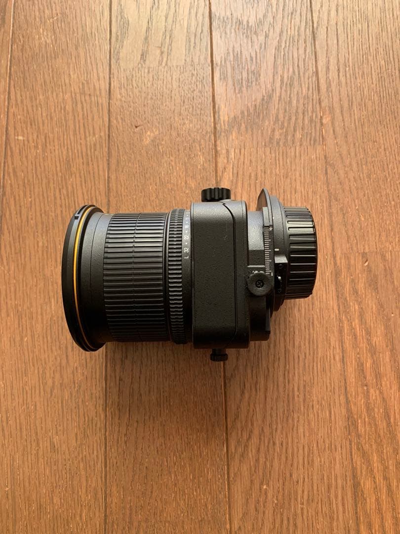 Nikon PC-E NIKKOR 24mm f/3.5D ED 説明書付属