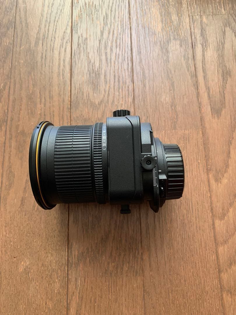 Nikon PC-E NIKKOR 24mm f/3.5D ED 説明書付属