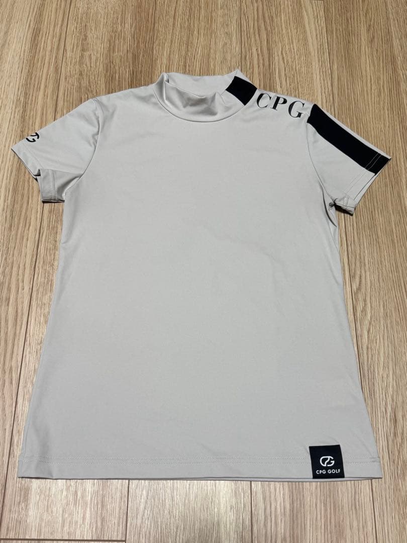 1回着用のみ美品✨️CPGGOLF 半袖 もっくネック ベージュ 2 Mサイズ
