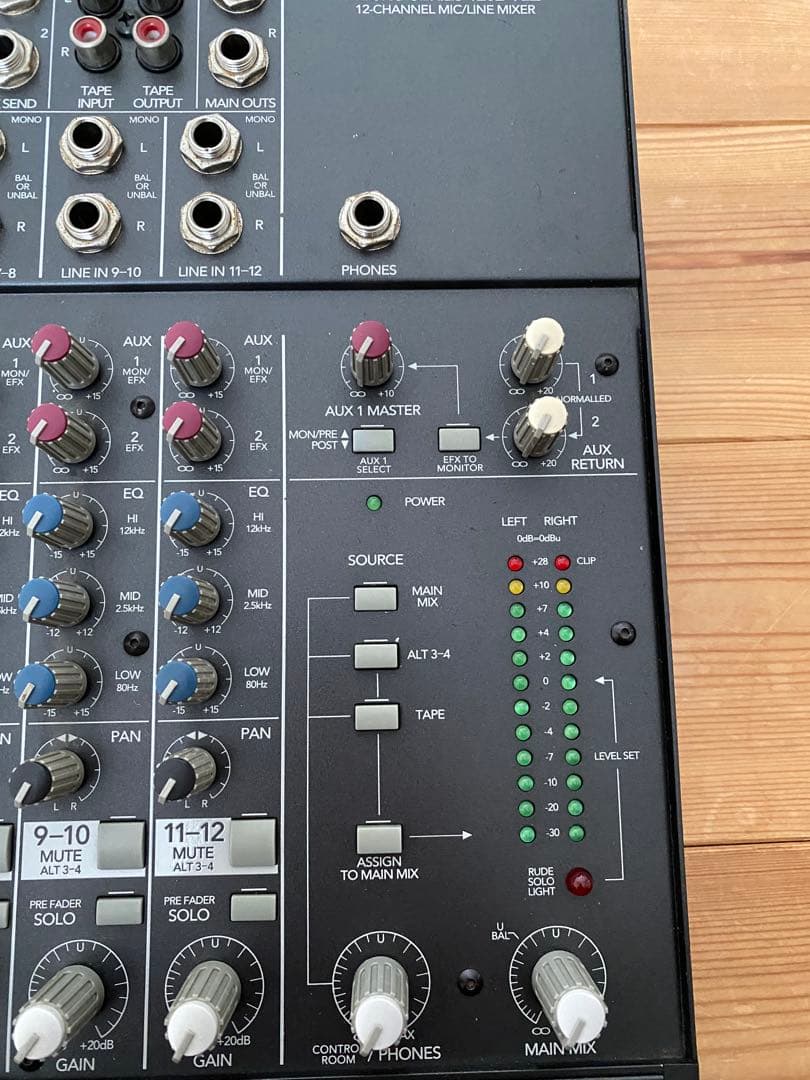 MACKIE 1202-VLZ 12CHミキサー