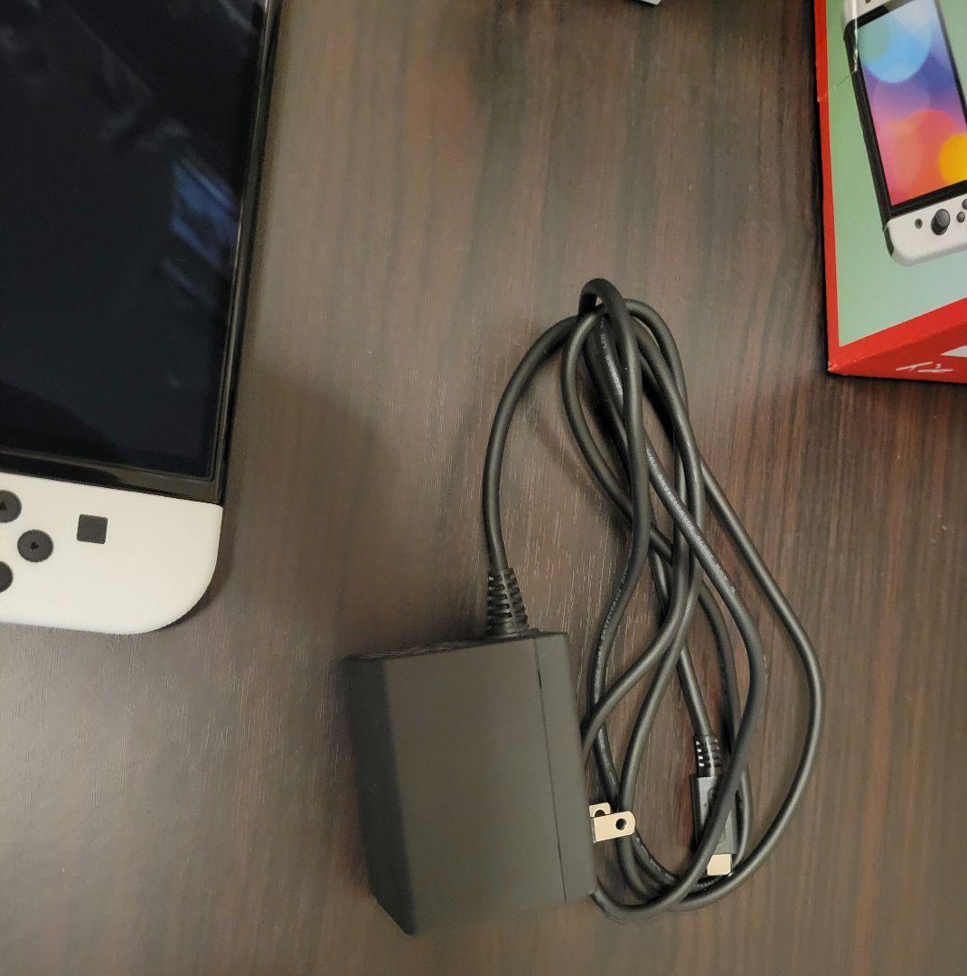 Nintendo Switch Lite ホワイト 本体　有機ELモデル