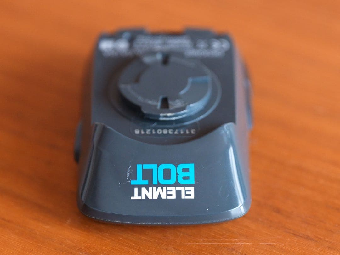 Wahoo ELEMNT BOLTサイクルコンピューター 本体