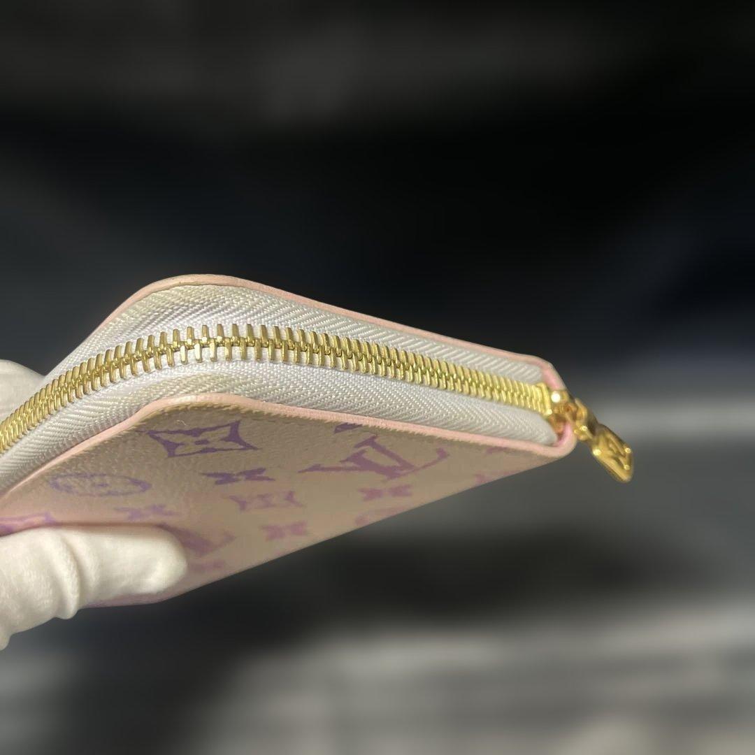 Louis Vuitton 長財布 ジッピーウォレット　ピンク紫グラデーション