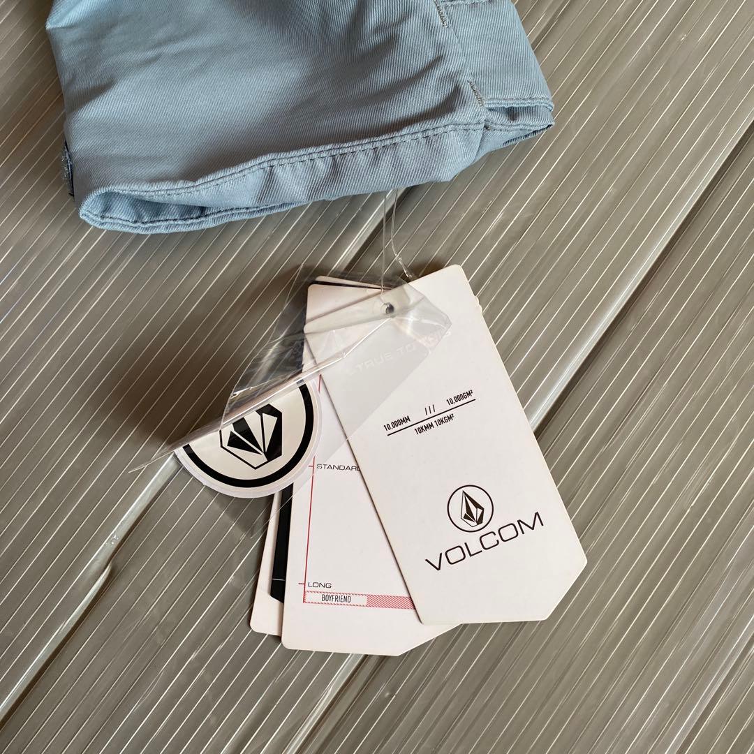 【新品未使用!!】VOLCOM ボルコム スノボ ウェア 本条舞 着用モデル