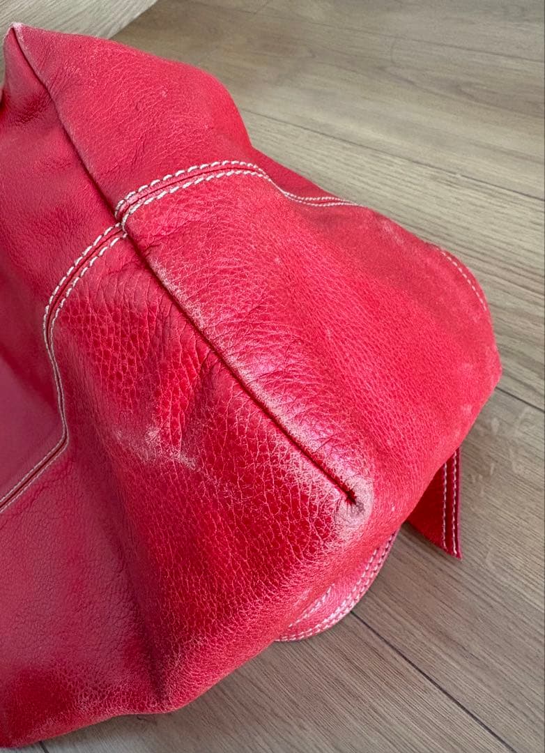 miumiu トートバッグ　レザー