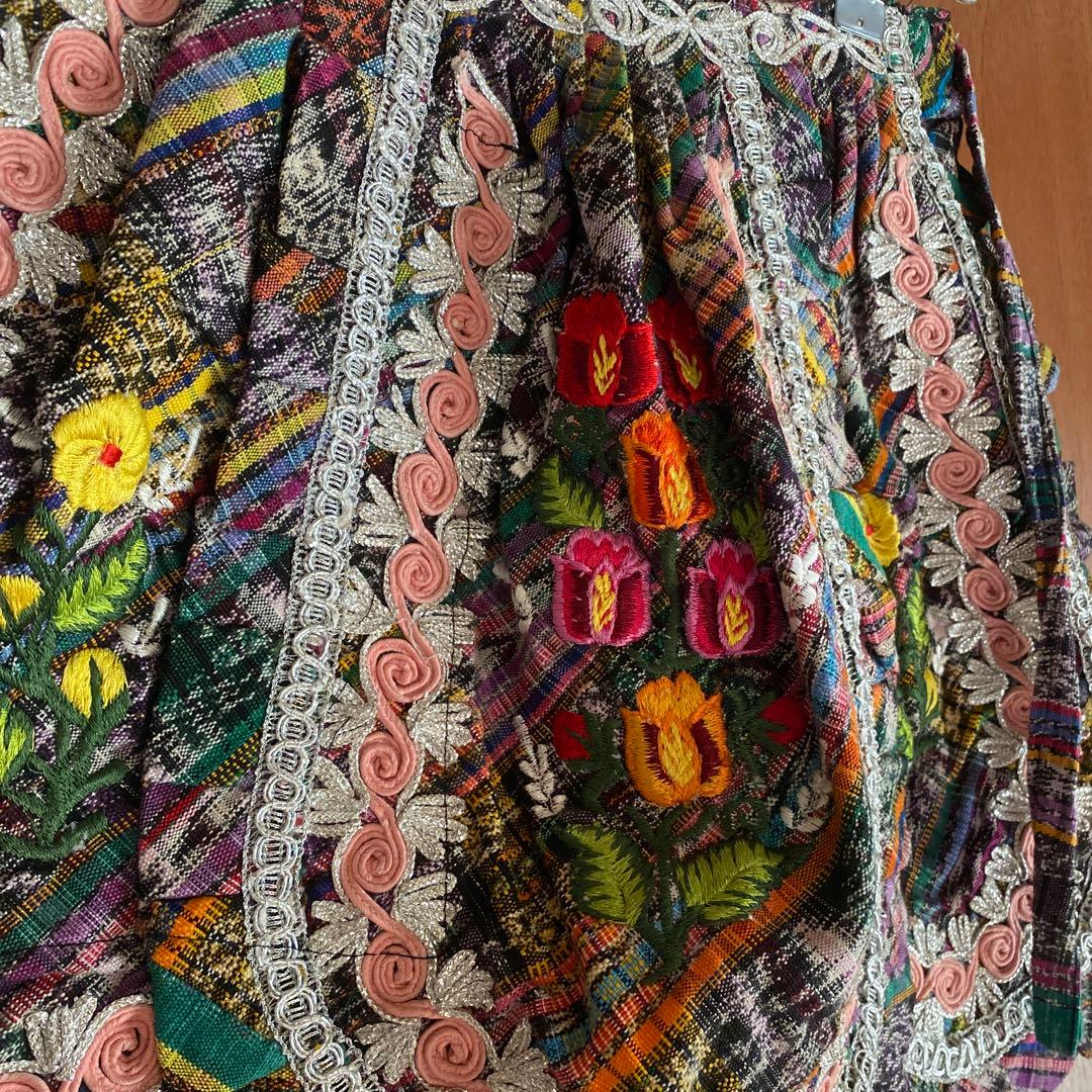 フォークダンス衣装　エプロン