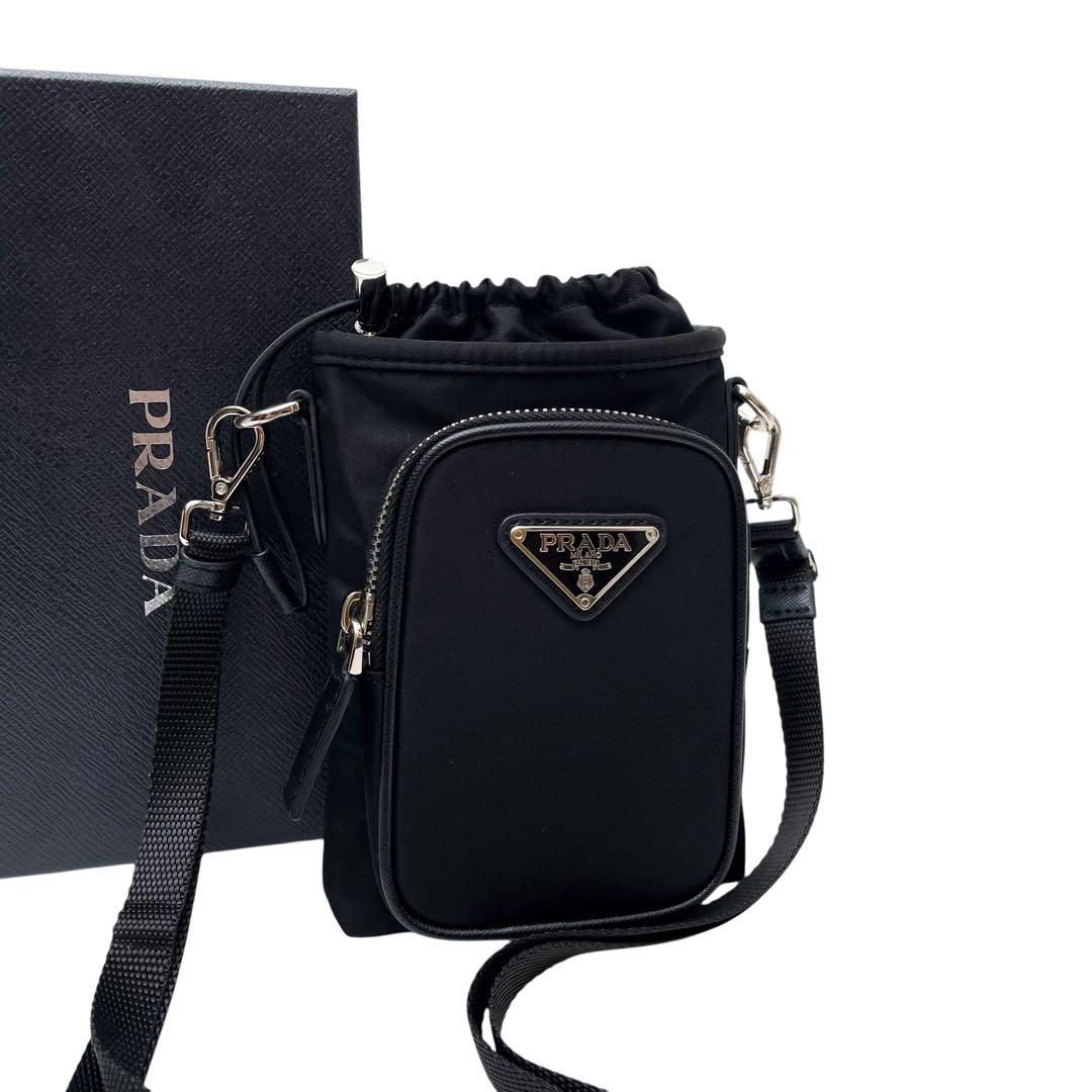 美品 プラダ サフィアーノ ナイロン フォンケース ショルダー バッグ.