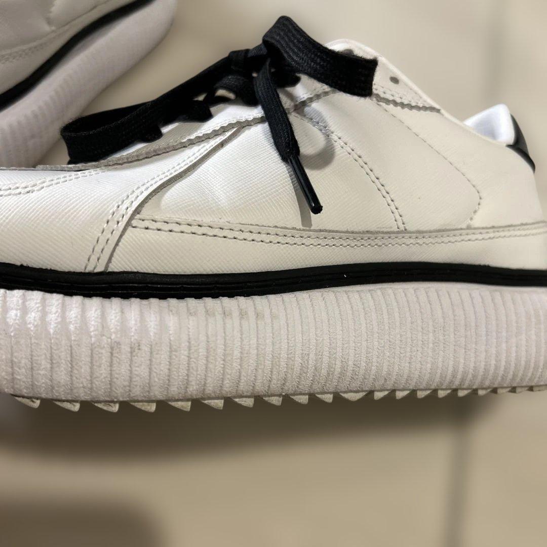 オニツカタイガー DELECITY 24センチ