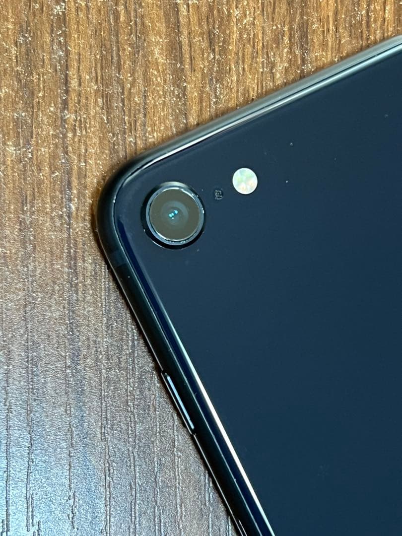 Apple iPhone SE3 128GB ミッドナイト(ブラック)本体