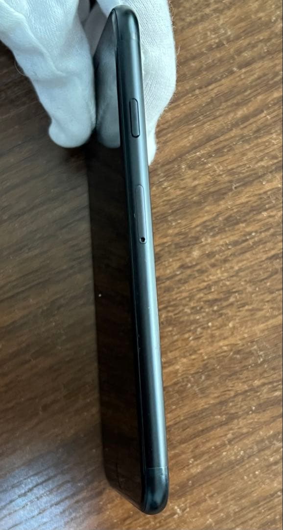 Apple iPhone SE3 128GB ミッドナイト(ブラック)本体