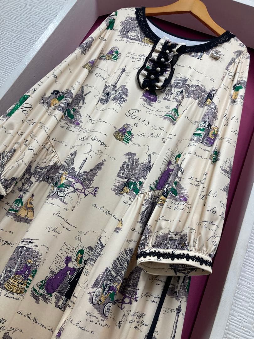 スーパービューティー♡ 秋冬新作Paris柄クラッシックワンピース