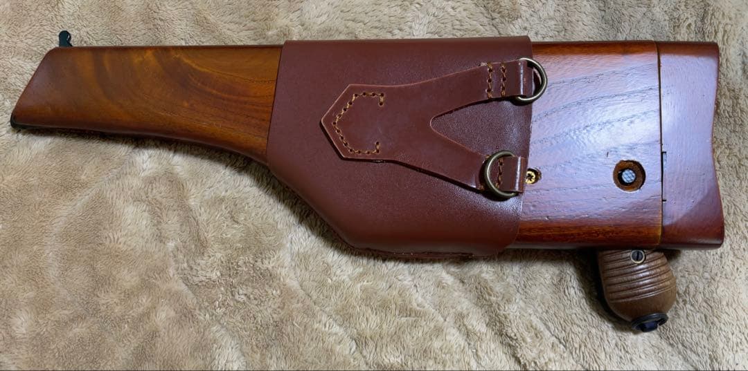 マルシン　モーゼル　M712 モデルガン　マガジンクリップ　木製ストック付き