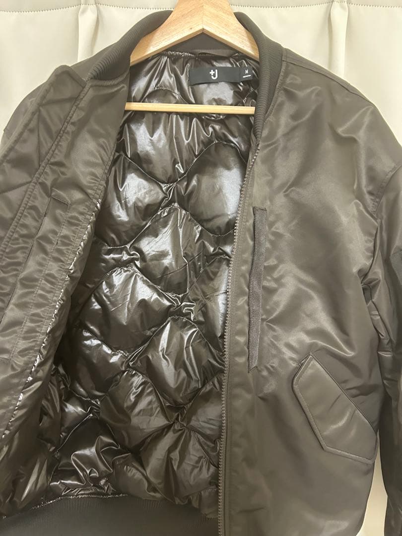 +J復刻版ハイブリッドダウンオーバーサイズMA1 Mサイズ、グレー