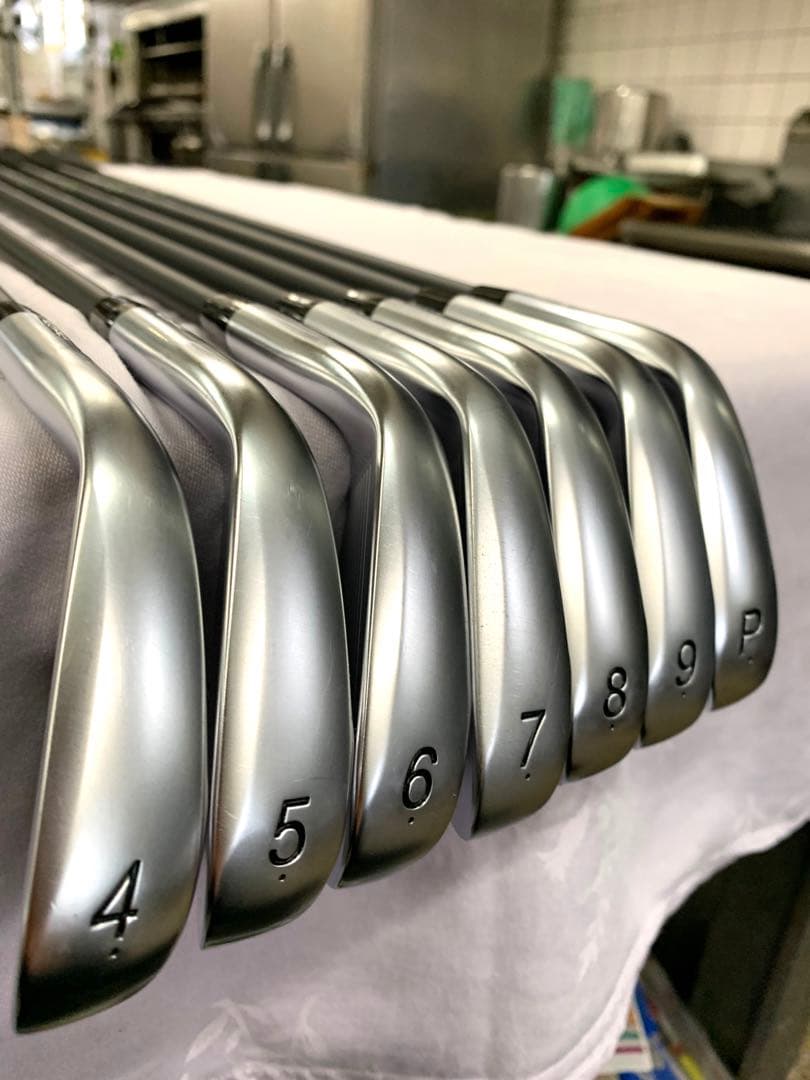 特注 PRGRプロギア02アイアン現行モデル4〜Ｐ7本 トラヴィル 95S