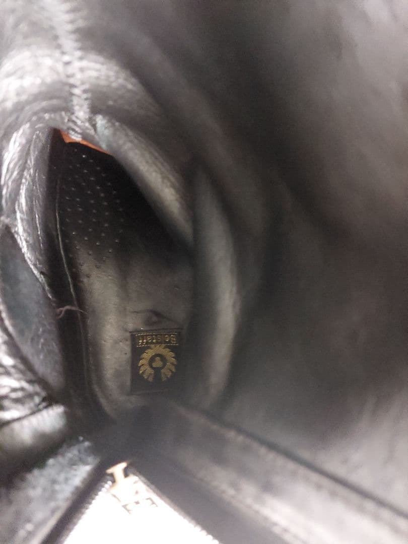 ベルスタッフロードマスターライディングブーツ