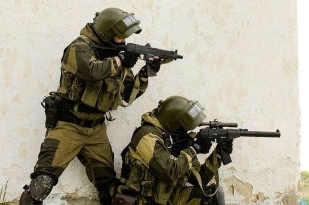 HUNTSMAN ゴルカ　戦闘服　上下セット　新品未使用