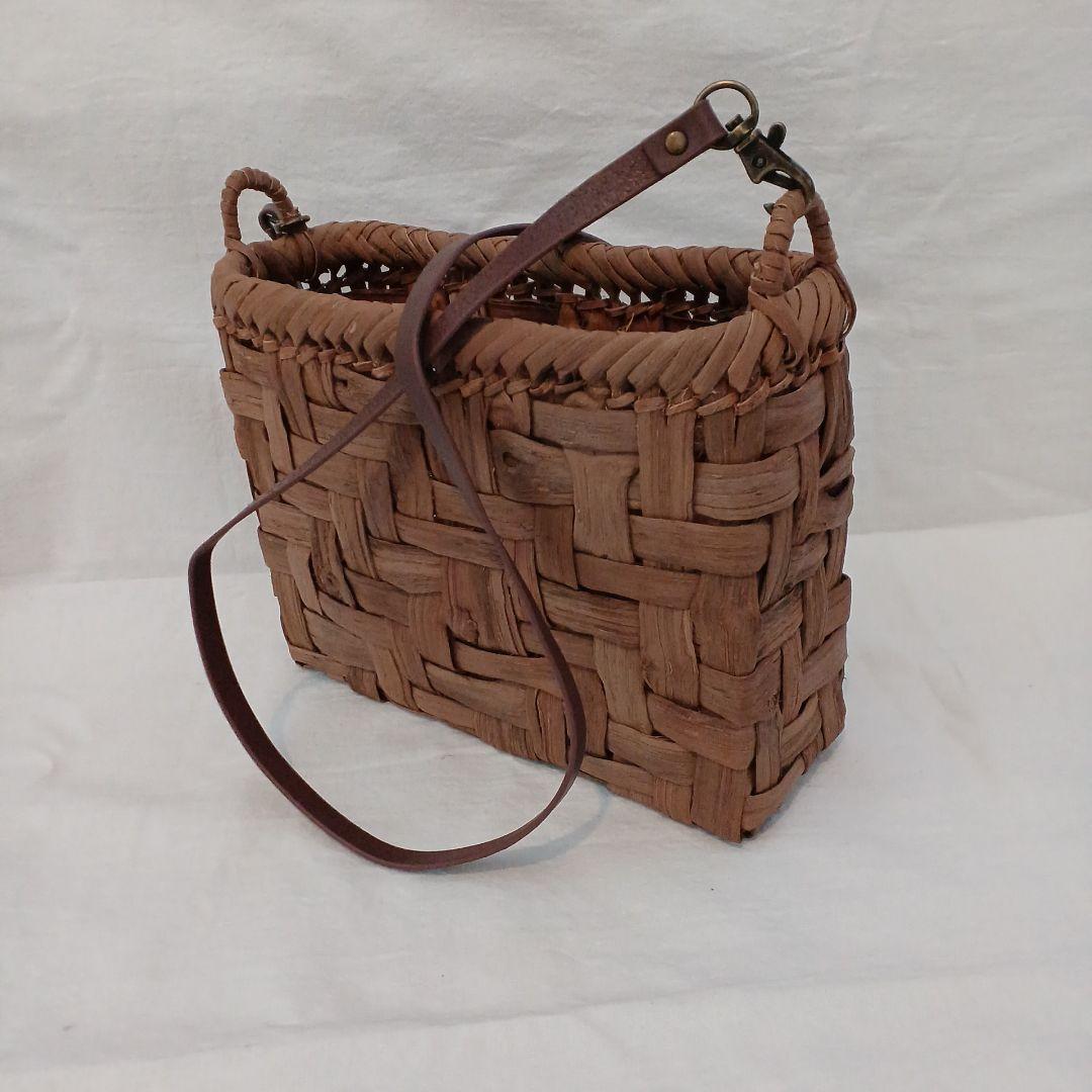 国産山葡萄ショルダーバッグ