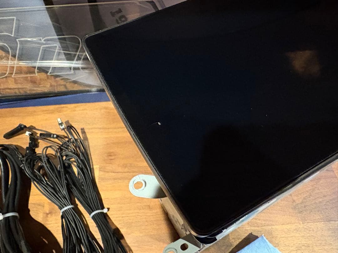 パナソニック　ストラーダ　CN-F1X10BD フローティングナビ　10型