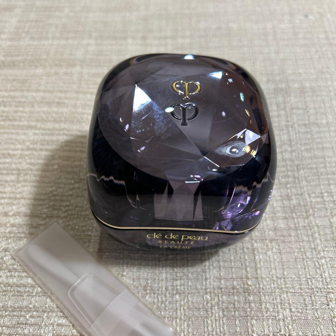 クレドポーボーテ ラ・クレーム３０g